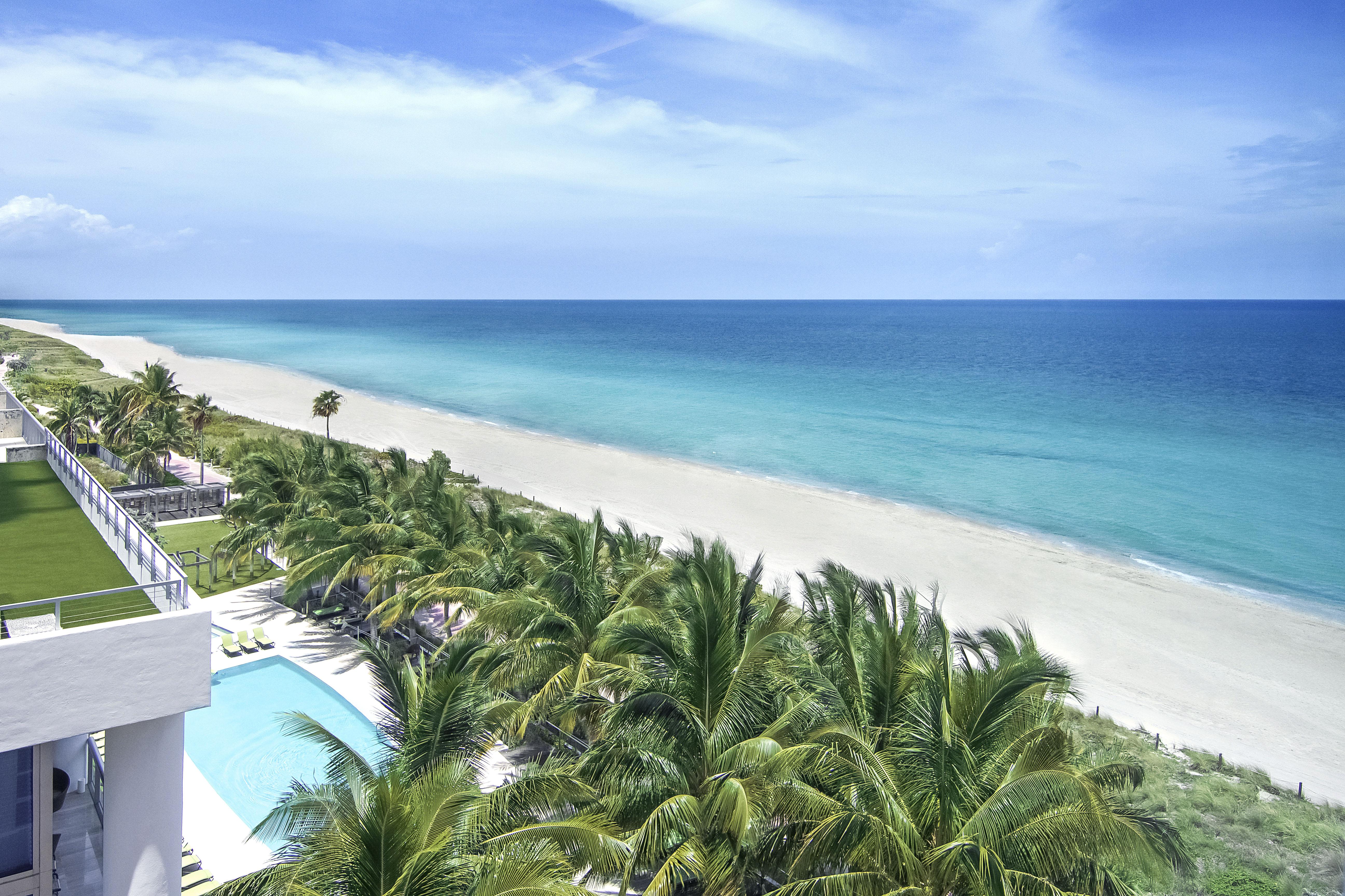 Carillon Miami Wellness Resort Miami Beach Exterior photo